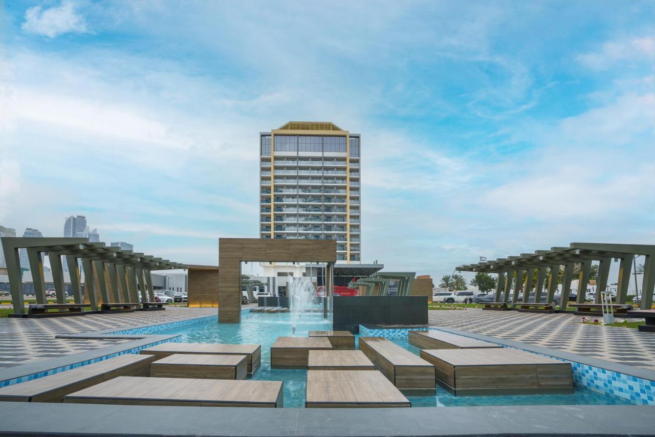 Hotel Holiday International Charjah Extérieur photo